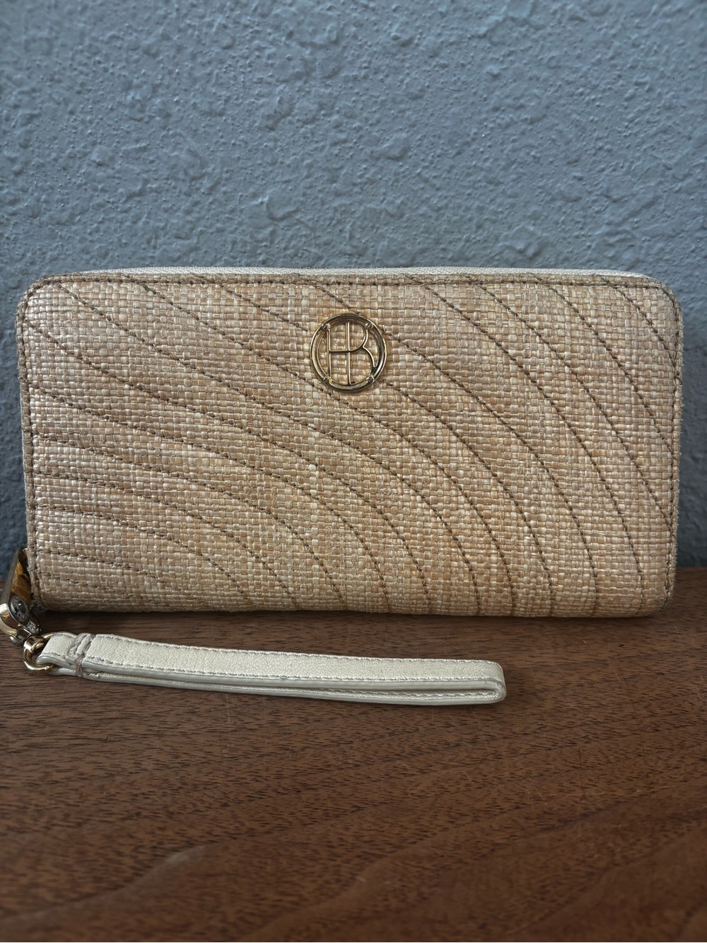 Henri Bendel Continental Wallet